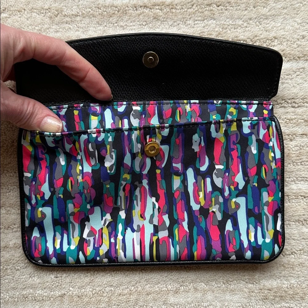 Vera Bradley Envelope Wristlet Watercolor Brushstrokes Black Leather Trim Clutch